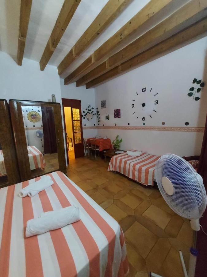 Guest House B&B Private Rooms Inca Center 외부 사진